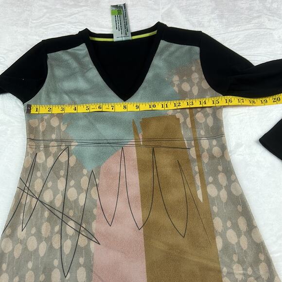 Volt Design long sleeved a line art dress, size 1 Taille or small - Picture 8 of 9